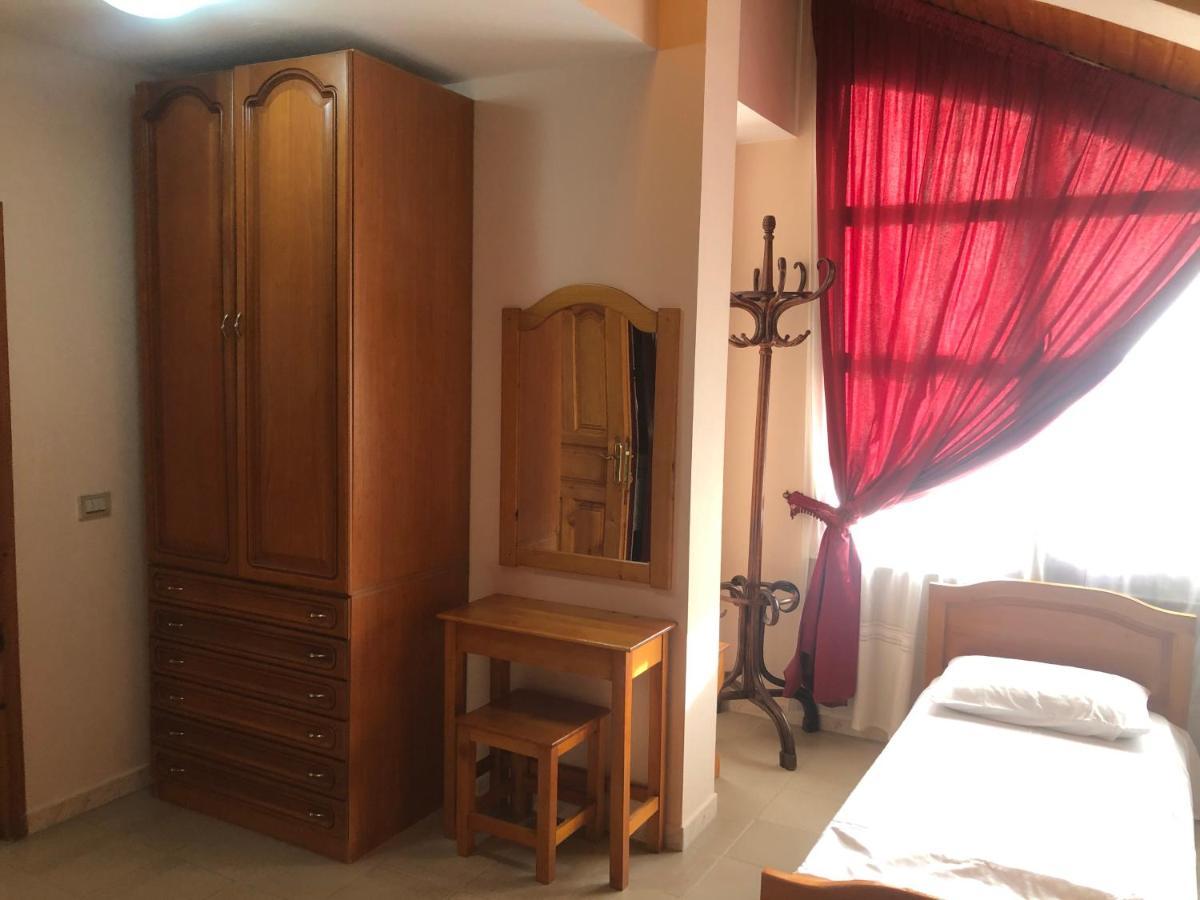 Villa Pepeto Durres Albania ภายนอก รูปภาพ