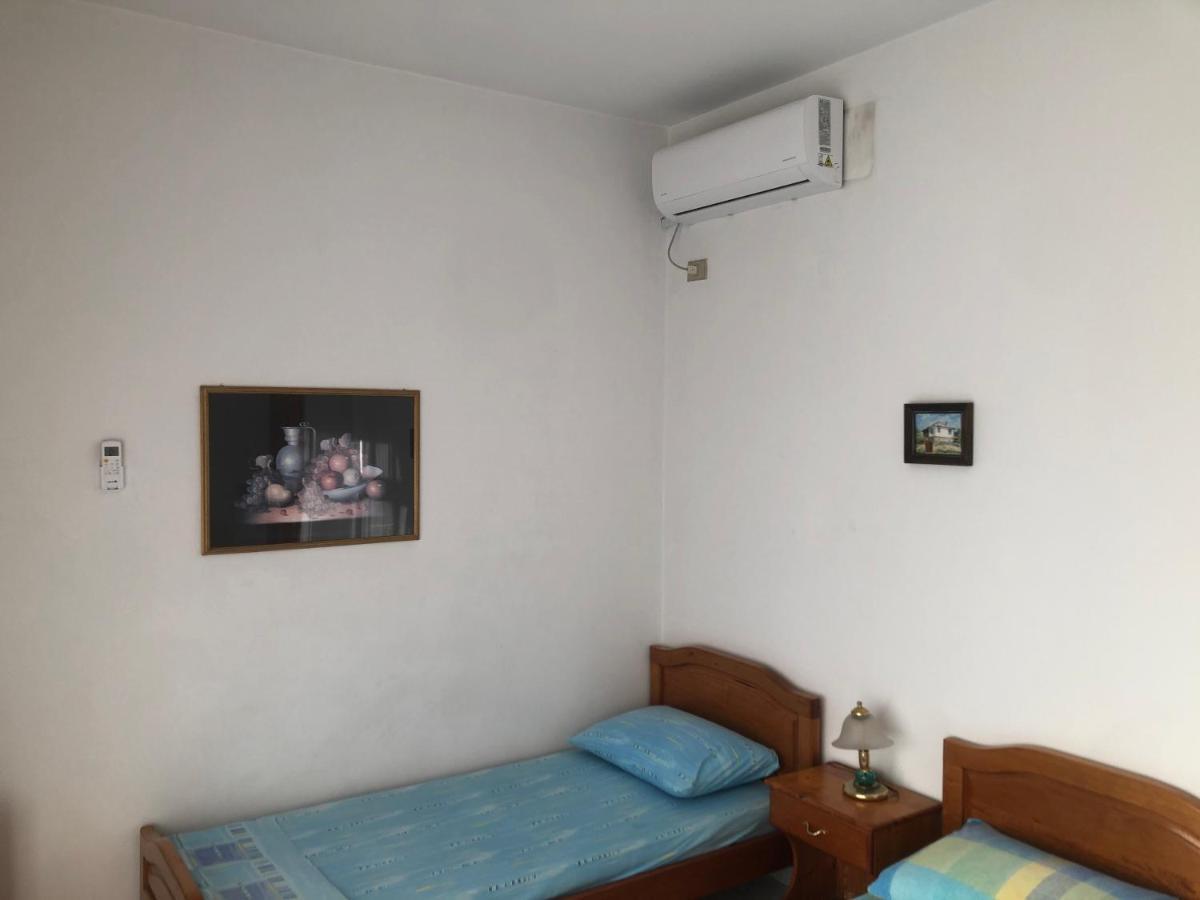 Villa Pepeto Durres Albania ภายนอก รูปภาพ