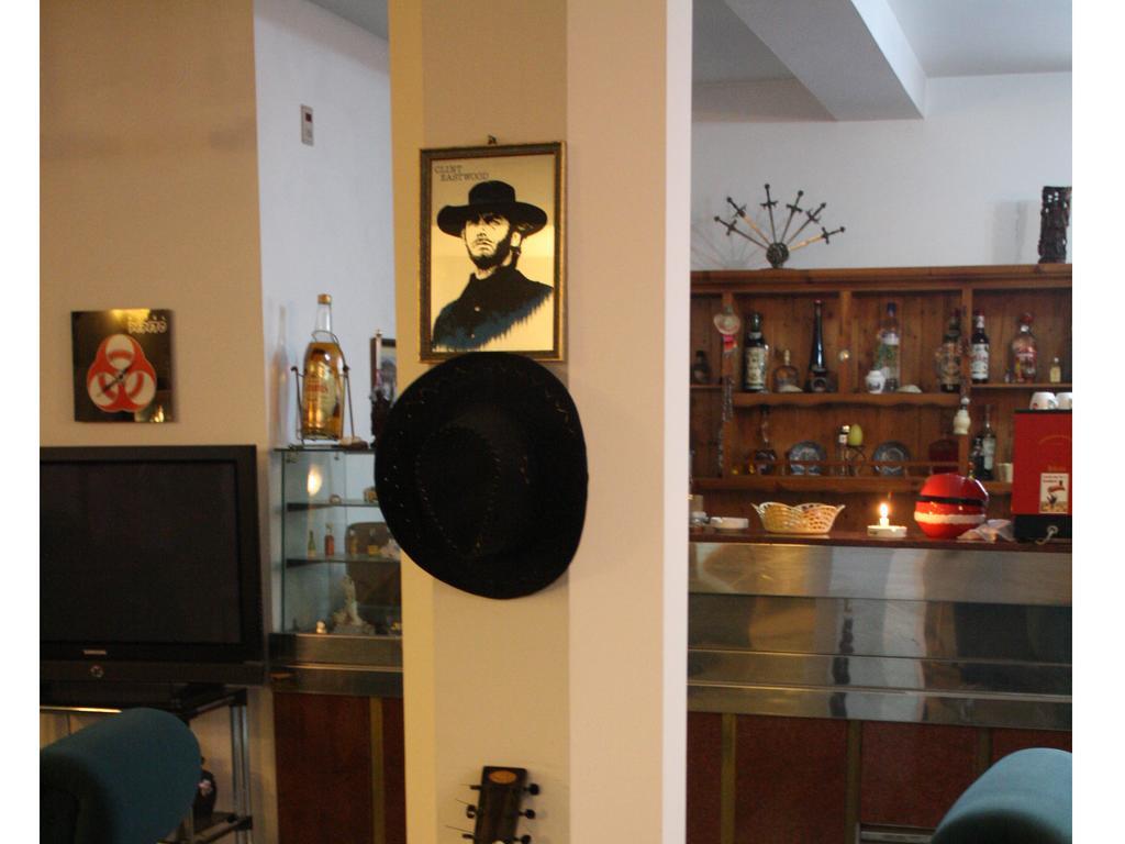 Villa Pepeto Durres Albania ภายนอก รูปภาพ