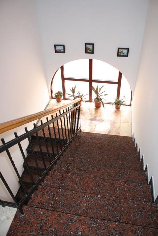 Villa Pepeto Durres Albania ภายนอก รูปภาพ